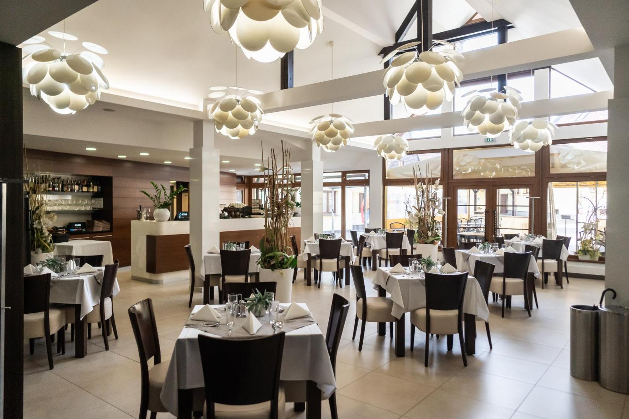 Hotel Sladovna Czarna Góra Zewnętrze zdjęcie