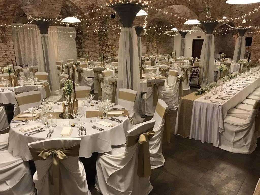 Hotel Sladovna Czarna Góra Zewnętrze zdjęcie