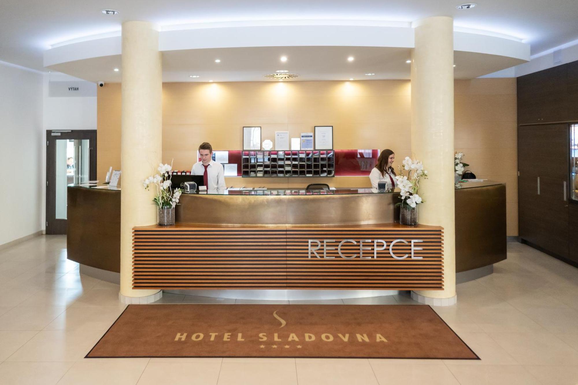 Hotel Sladovna Czarna Góra Zewnętrze zdjęcie